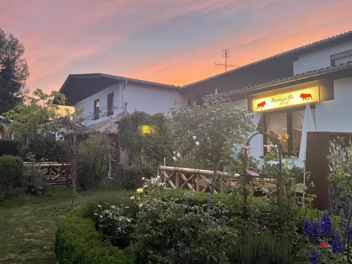 Zu Jeddelohs Lodge Hotel Gladenbach Eksteriør billede