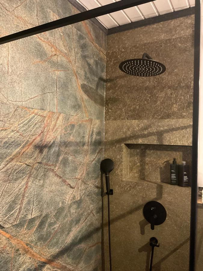 Zu Jeddelohs Lodge Hotel Gladenbach Eksteriør billede
