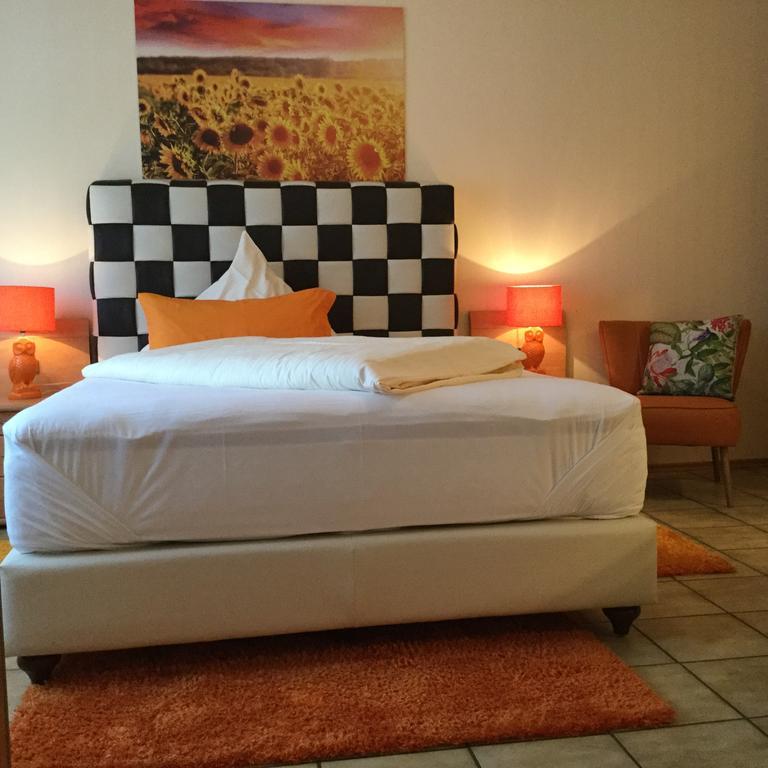 Zu Jeddelohs Lodge Hotel Gladenbach Eksteriør billede