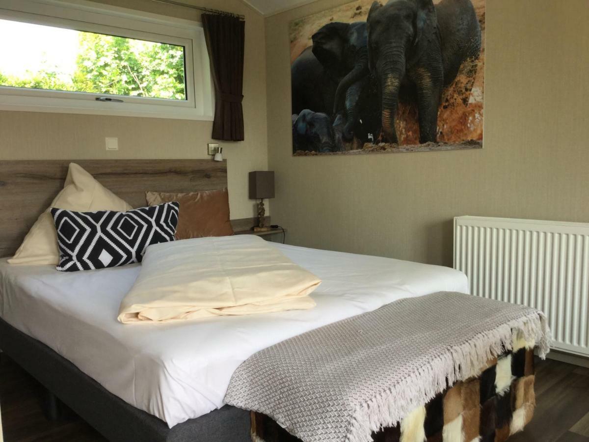 Zu Jeddelohs Lodge Hotel Gladenbach Eksteriør billede