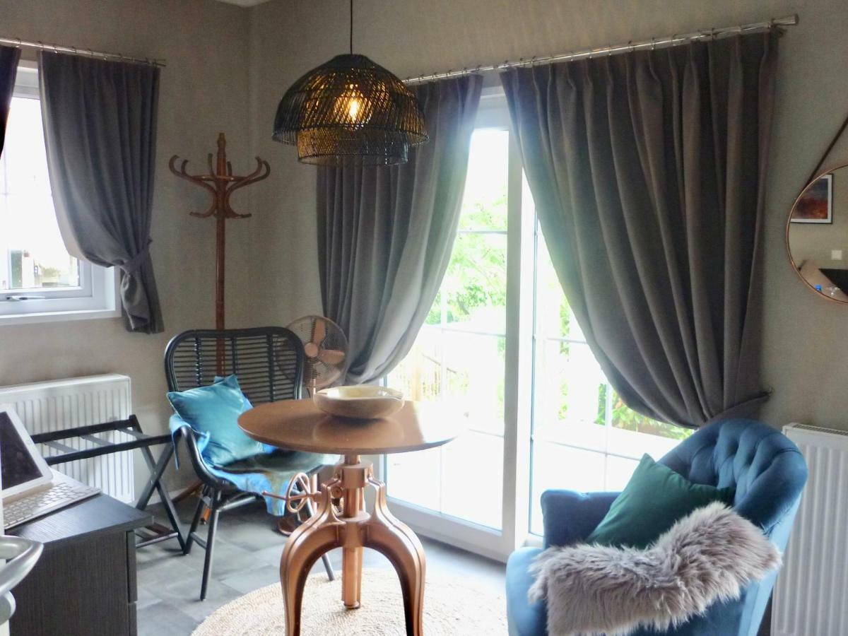 Zu Jeddelohs Lodge Hotel Gladenbach Eksteriør billede